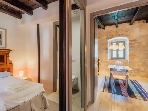 Izdavanje, kuća, 90m², Muo, Kotor - image 17