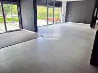 Izdavanje, poslovni prostor, 228m², Novi Beograd Blok 65, Novi Beograd Sve Podlokacije - image 2