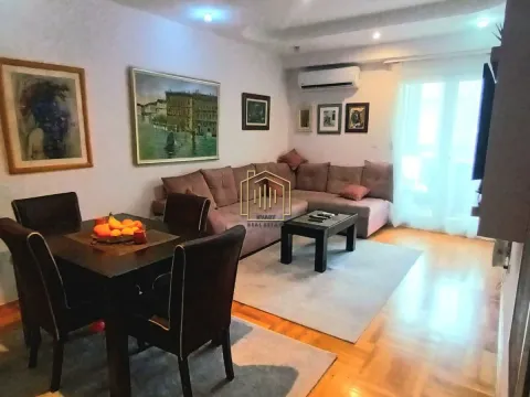 Prodaja, dvosoban stan, 74m2, Pobrežje, Podgorica Prodaja, dvosoban stan, 74m2, Pobrežje, Podgorica