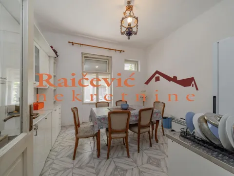 Rent, two bedroom apartment, 80m², Cvetni Trg, Vračar Sve Podlokacije - image 14