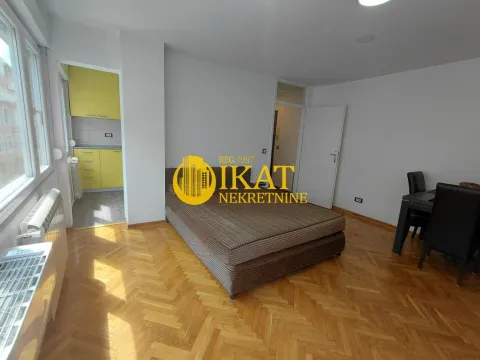 Sale, one bedroom apartment, 30m², Vračar Hram, Vračar Sve Podlokacije - image 2