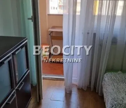 Izdavanje, stan, 32m², Centar, Novi Sad - image 4