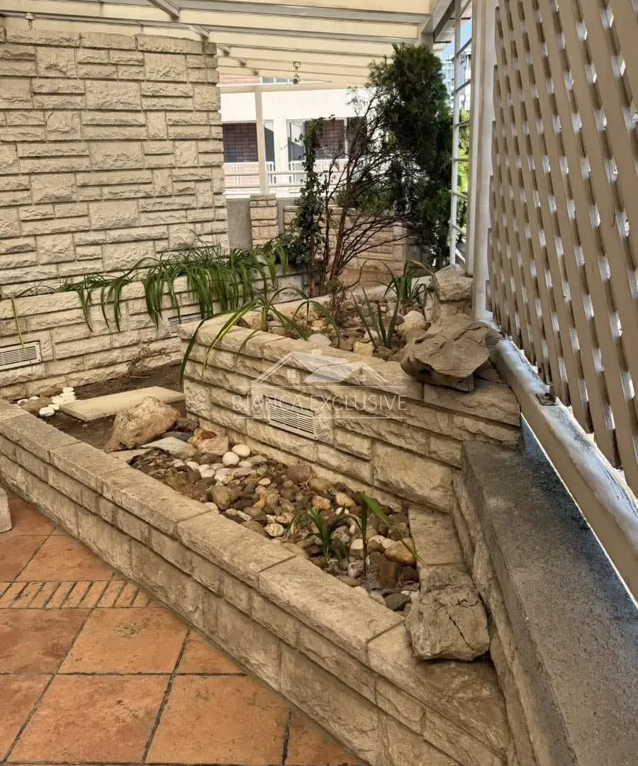 Prodaja, četvorosoban stan, 201m², Novi Beograd Sve Podlokacije, Beograd