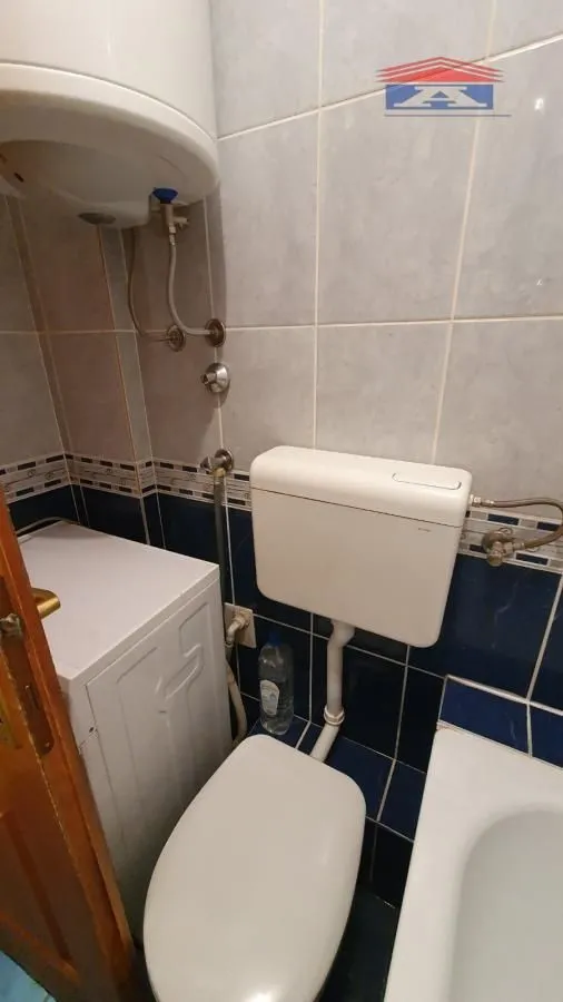 Izdavanje, jednosoban stan, 35m², Grbavica, Novi Sad Sve Podlokacije