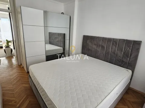 Izdavanje, dvosoban stan, 70m², Preko Morače, Podgorica - image 6