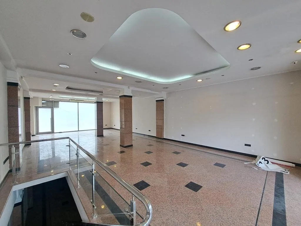 Rent, office space, 200m², Preko Morače, Podgorica