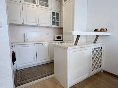 Izdavanje, jednosoban stan, 48m², City Kvart, Podgorica - image 5