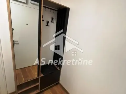 Izdavanje, dvosoban stan, 61m², Zemun Gornji Grad, Zemun Sve Podlokacije - image 17