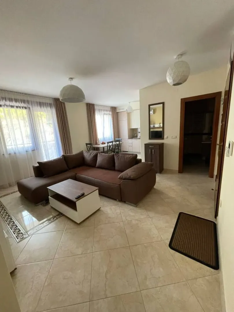 Sale, one bedroom apartment, 70m², Bečići, Budva