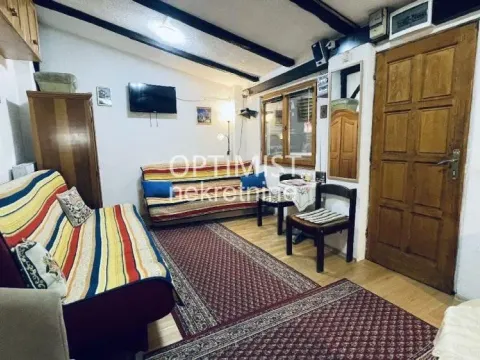 Stan in Zemun Centar