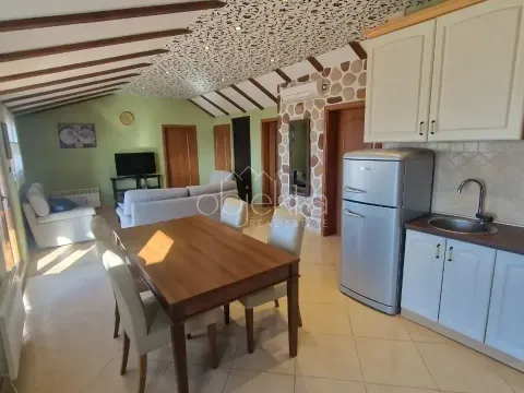 Izdavanje, stan, 81m², Tivat, Crna Gora - image 4