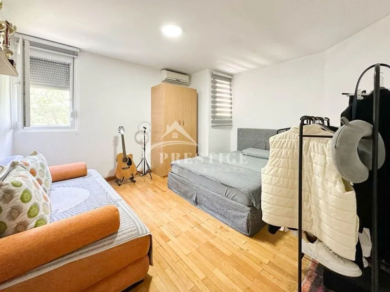 Prodaja, jednosoban stan, 80m², Blok 5, Podgorica