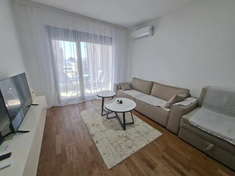 Rent, one bedroom apartment, 50m², Ilino, Bar - image 8