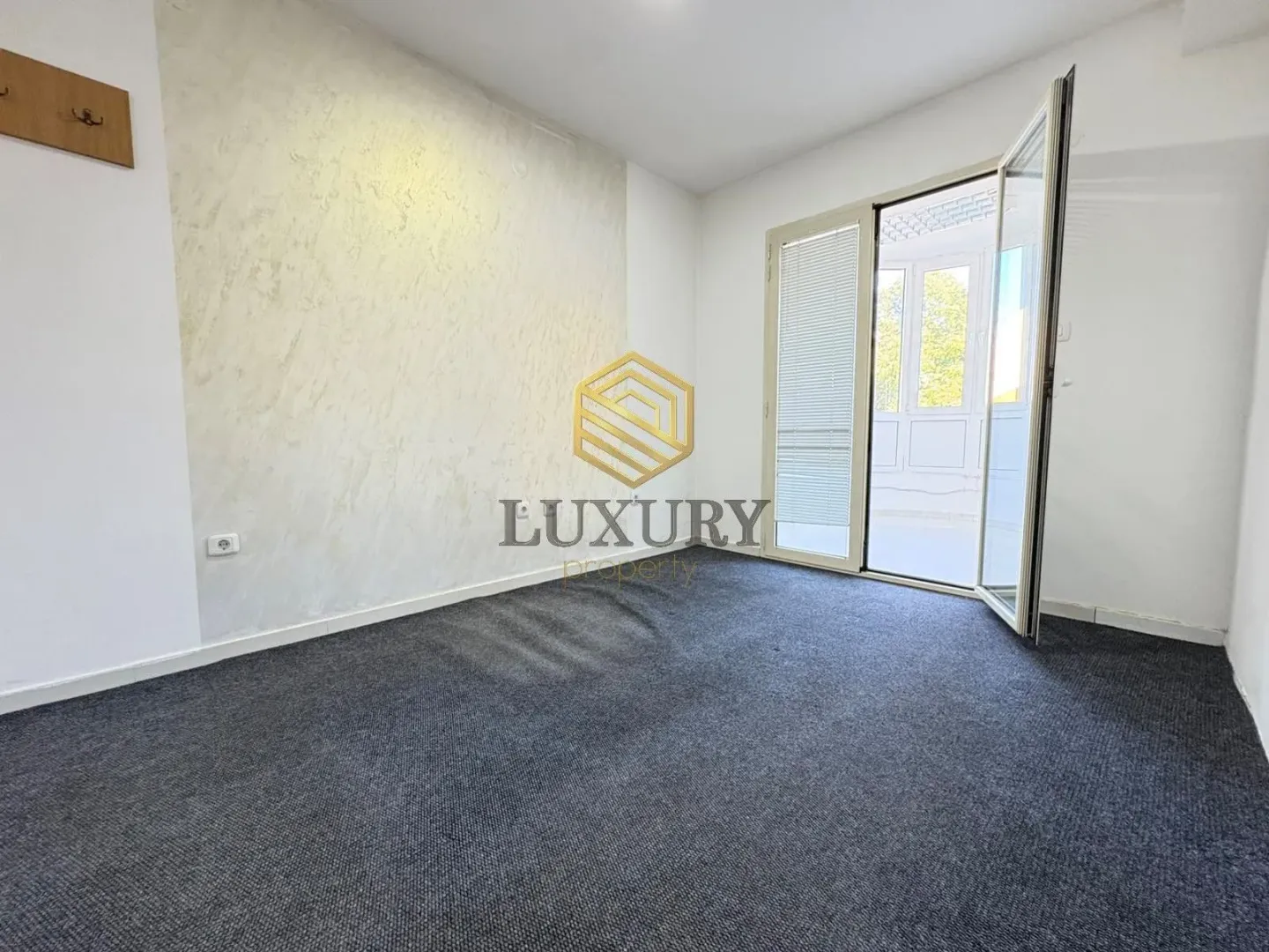 Rent, office space, 42m², Ljubović, Podgorica