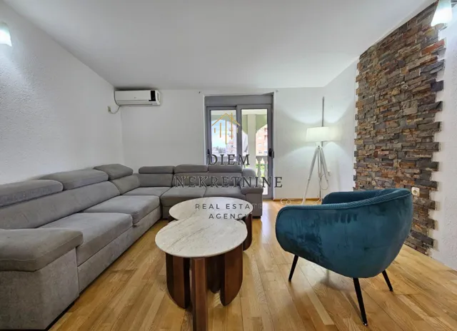 Rent, two bedroom apartment, 80m², Bjeliši, Bar