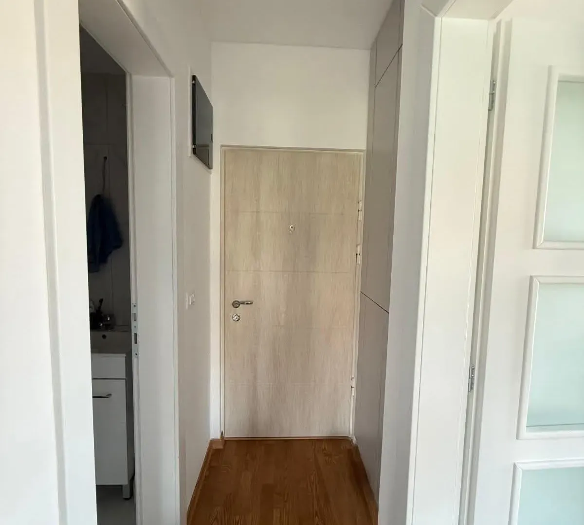 Rent, one bedroom apartment, 42m², City Kvart, Podgorica