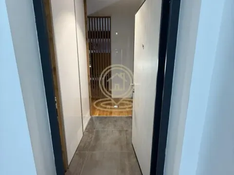 Rent, three bedroom apartment, 57m², Južni Bulevar, Vračar Sve Podlokacije - image 10