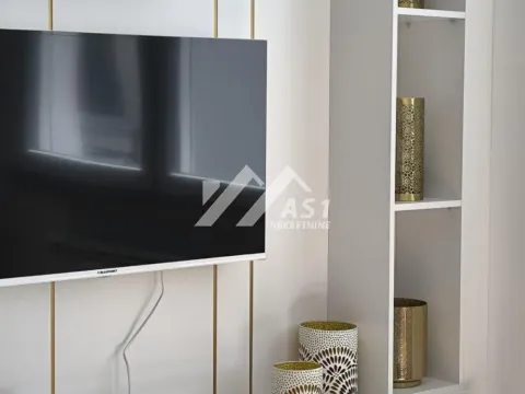 Izdavanje, dvosoban stan, 44m², Centar, Novi Sad - image 5