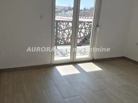 Sale, three bedroom apartment, 58m², Ruma, Srbija - image 7