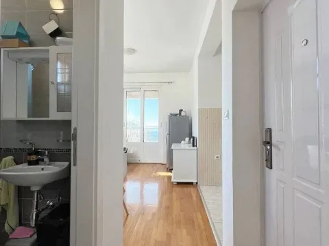 Rent, one bedroom apartment, 48m², Savina, Herceg Novi - image 2