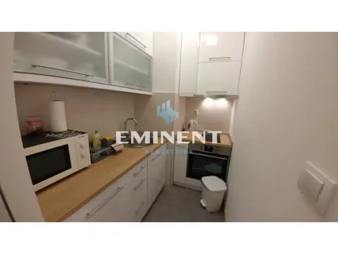 Izdavanje, dvosoban stan, 45m², Novi Beograd Blok 67, Novi Beograd Sve Podlokacije - image 4