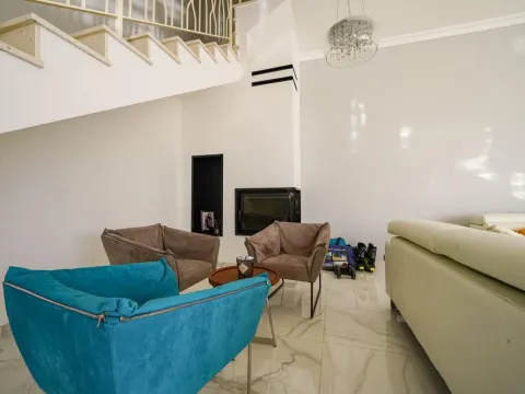 Prodaja, kuća, 285m², Tivat, Crna Gora - image 27