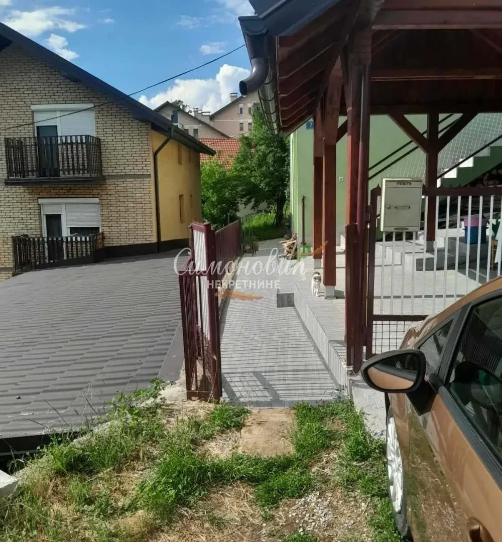 Prodaja, kuća, 165m², Krčagovo, Užice