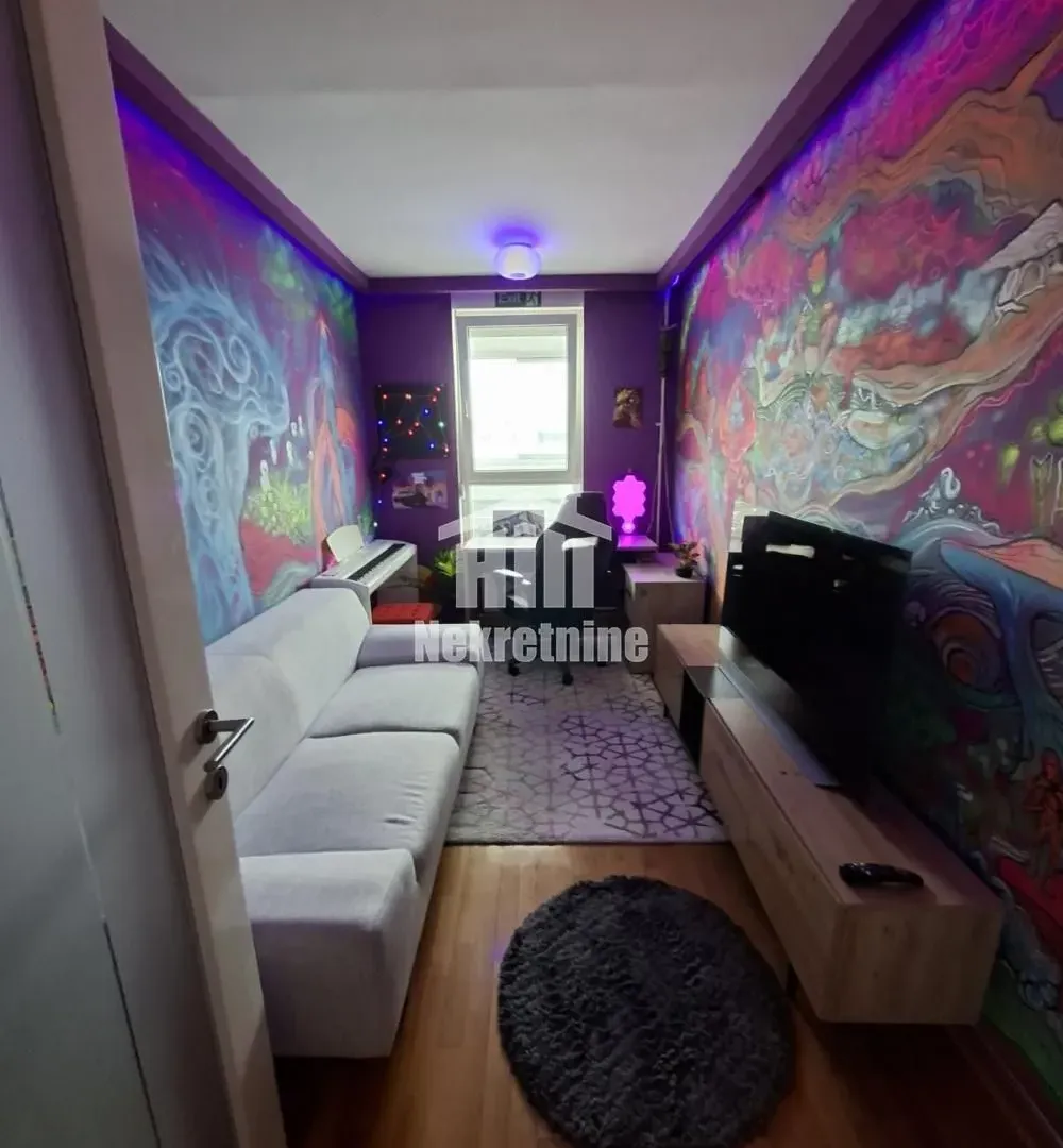 Prodaja, trosoban stan, 68m², Belvil, Beograd