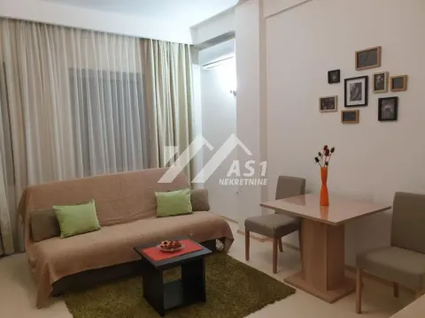 Izdavanje, stan, 24m², Novi Sad Sve Podlokacije, Novi Sad - image 2