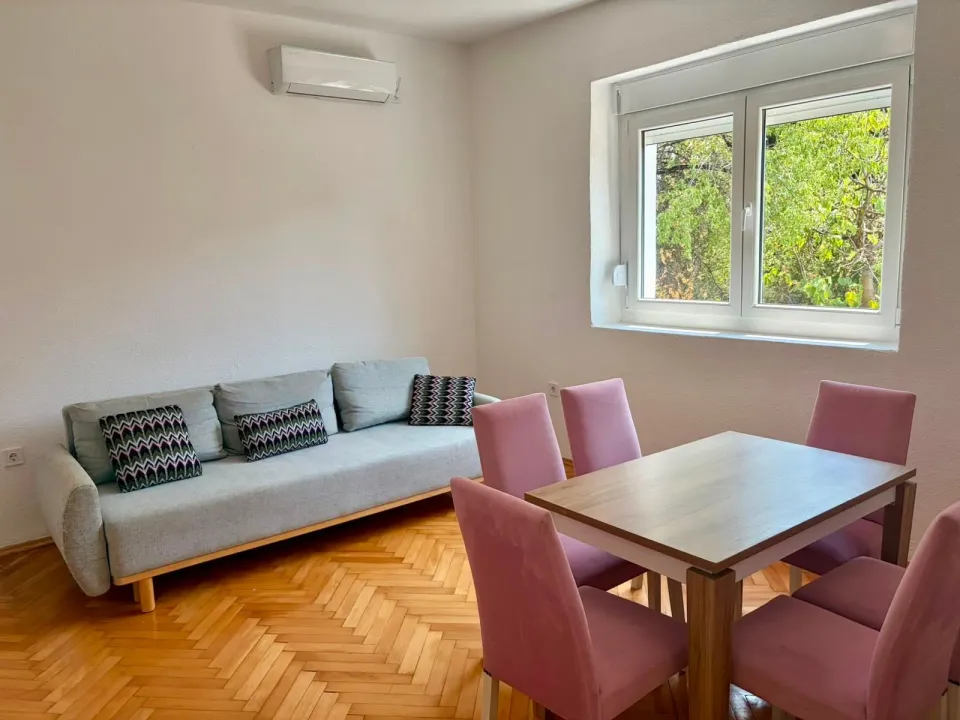Rent, house, 125m², Ibričevina, Podgorica