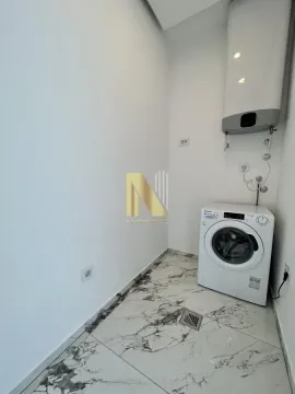 Izdavanje, kuća, 215m², Sremska Kamenica, Petrovaradin - image 38