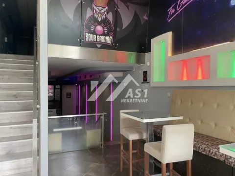 Izdavanje, poslovni prostor, 150m², Novi Sad Sve Podlokacije, Novi Sad - image 2