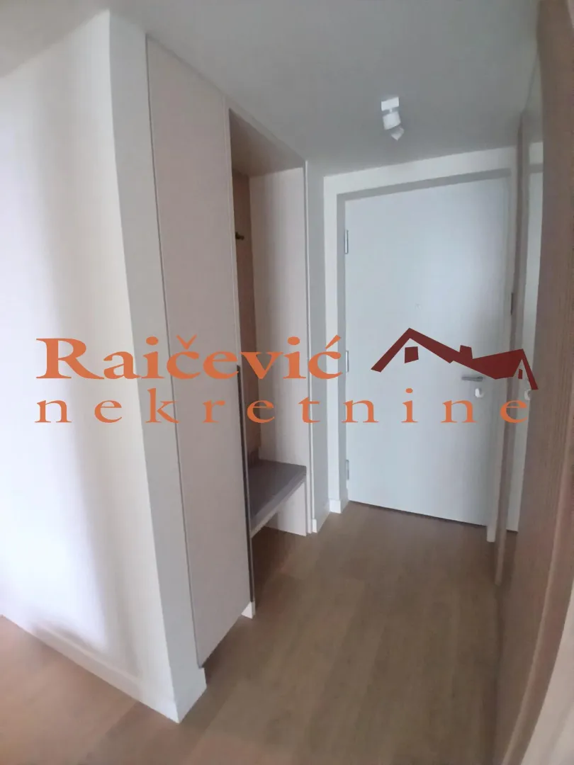 Izdavanje, dvosoban stan, 55m², Novi Beograd Blok 65, Novi Beograd Sve Podlokacije