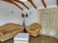 Rent, two bedroom apartment, 80m², Škaljari, Kotor - image 8
