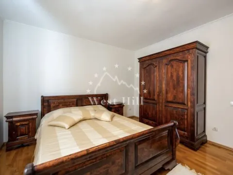 Sale, house, 450m², Kotor, Crna Gora - image 20