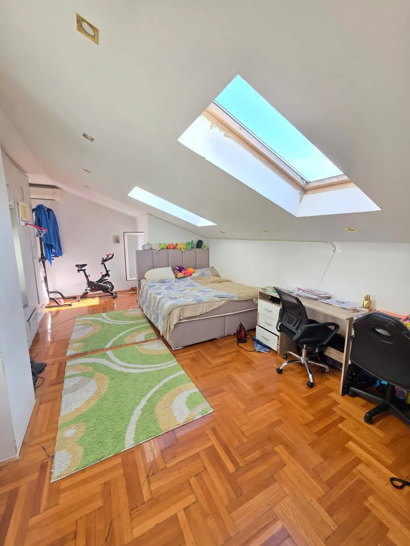 Prodaja, dvosoban stan, 83m², Zabjelo, Podgorica