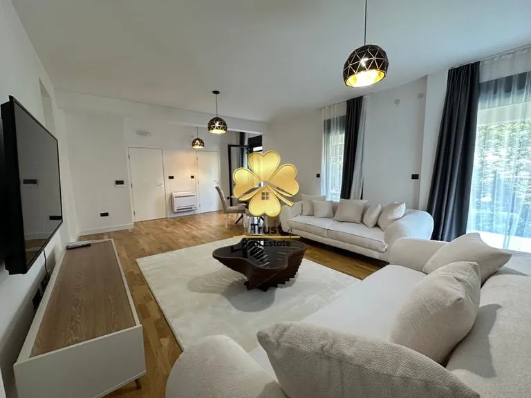 Rent, two bedroom apartment, 100m², Blok 9, Podgorica