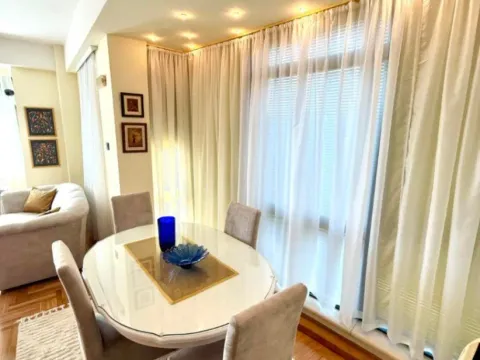 Izdavanje, dvosoban stan, 78m², Centar, Podgorica - image 5