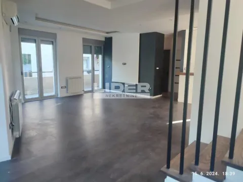 Sale, house, 195m², Čukarica, Beograd - image 5