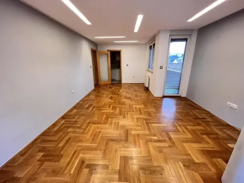 Rent, office space, 146m², Salajka, Novi Sad Sve Podlokacije - image 11