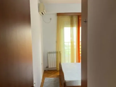 Izdavanje, jednosoban stan, 57m², Preko Morače, Podgorica - image 6