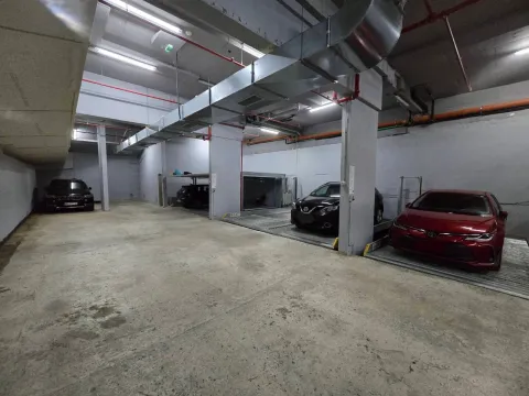 Rent, parking/garage, 12m², Voždovac Sve Podlokacije, Beograd - image 4