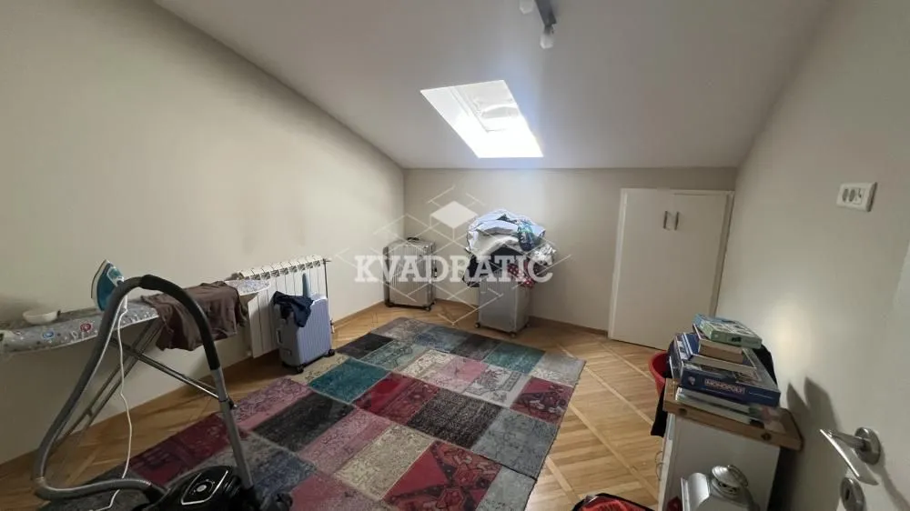 Sale, four bedroom apartment, 126m², Savski Venac, Beograd
