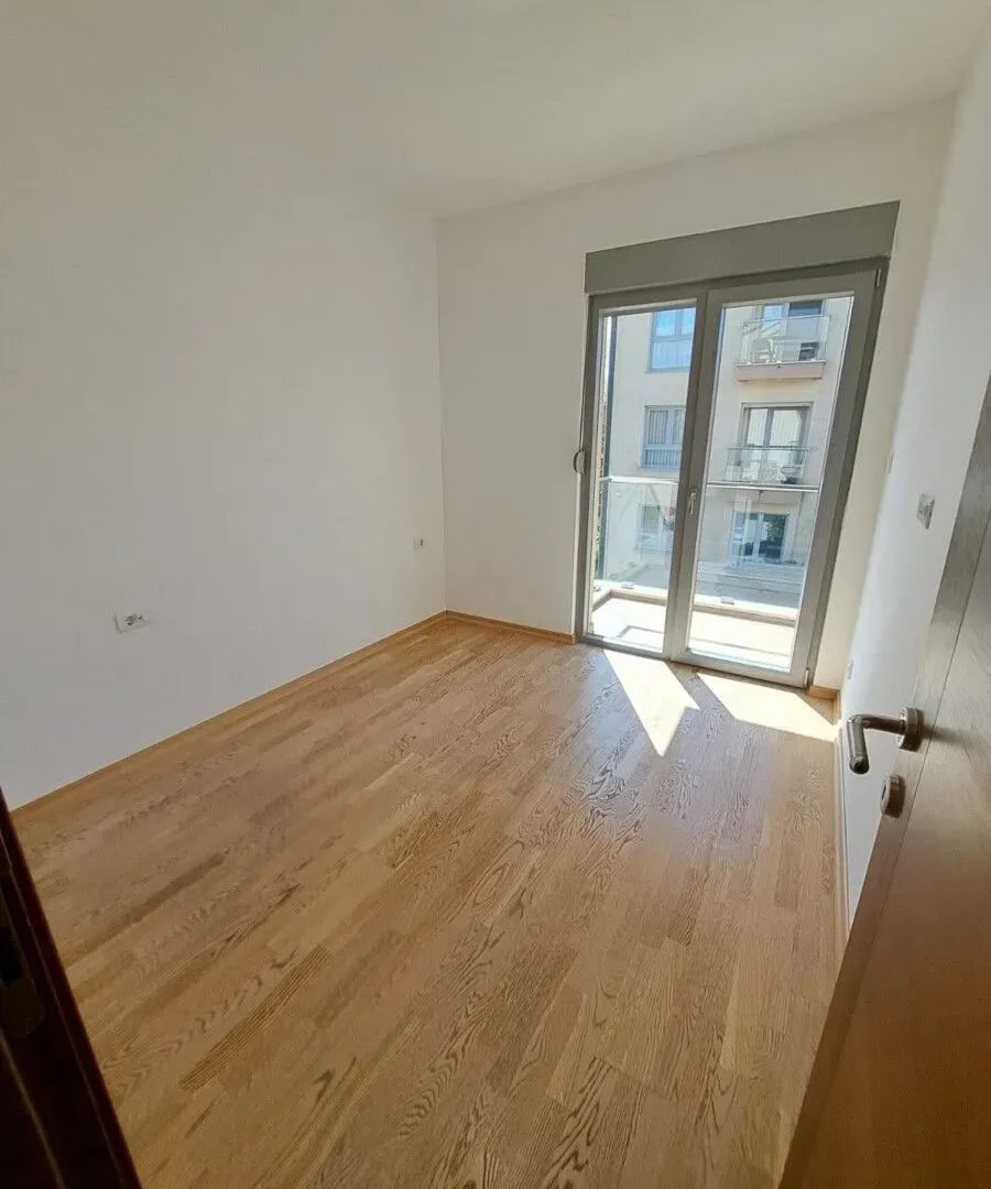 Rent, office space, 80m², Zabjelo, Podgorica