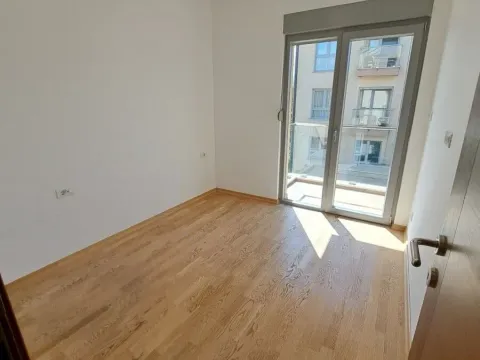 Rent, office space, 80m², Zabjelo, Podgorica - image 6