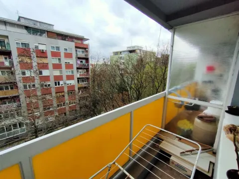 Prodaja, garsonjera, 29m², Bulevar Oslobodjenja, Novi Sad Sve Podlokacije - image 2