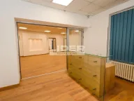 Izdavanje, poslovni prostor, 251m², Stari Grad, Beograd - image 2