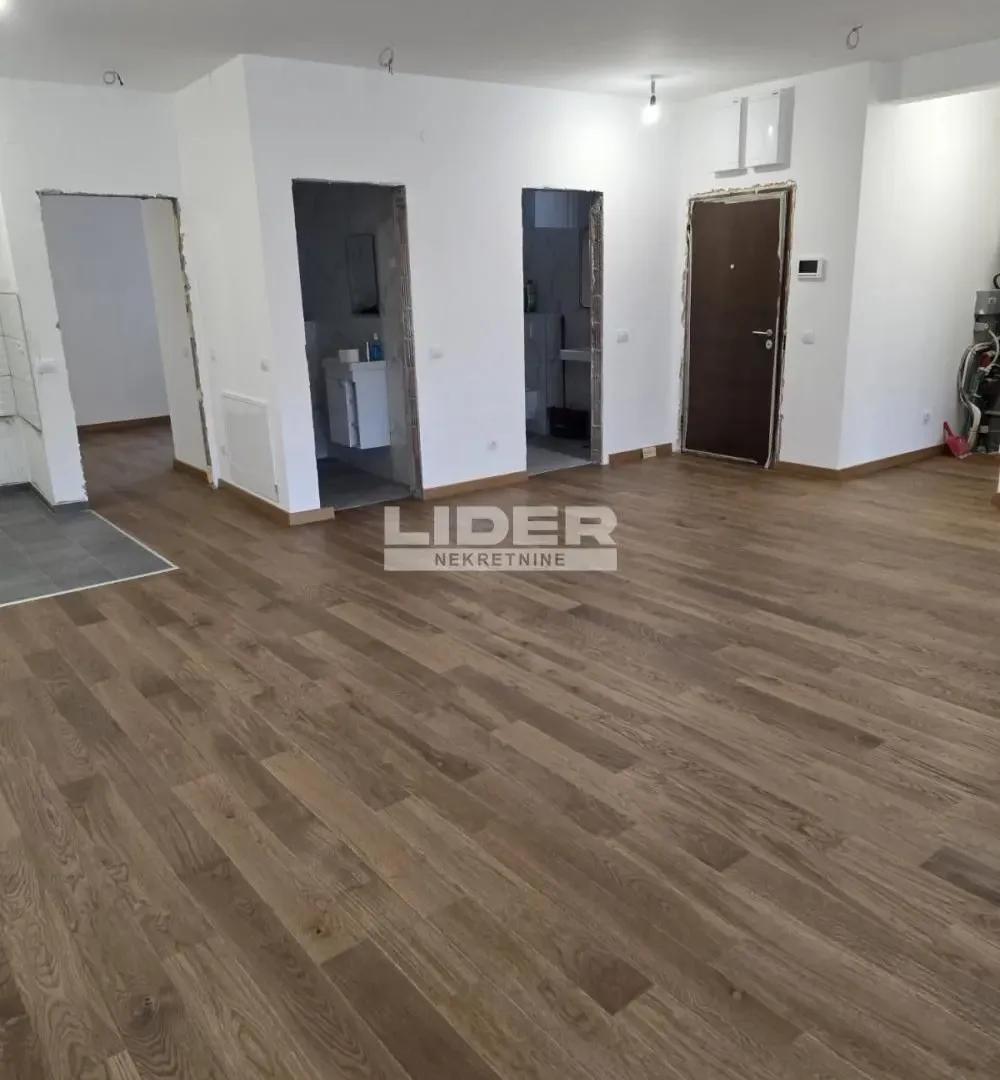 Prodaja, dvosoban stan, 85m², Vračar Sve Podlokacije, Beograd