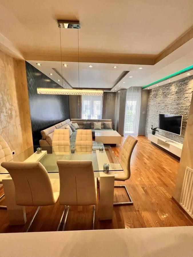 Prodaja, dvosoban stan, 57m², Nova Detelinara, Novi Sad Sve Podlokacije