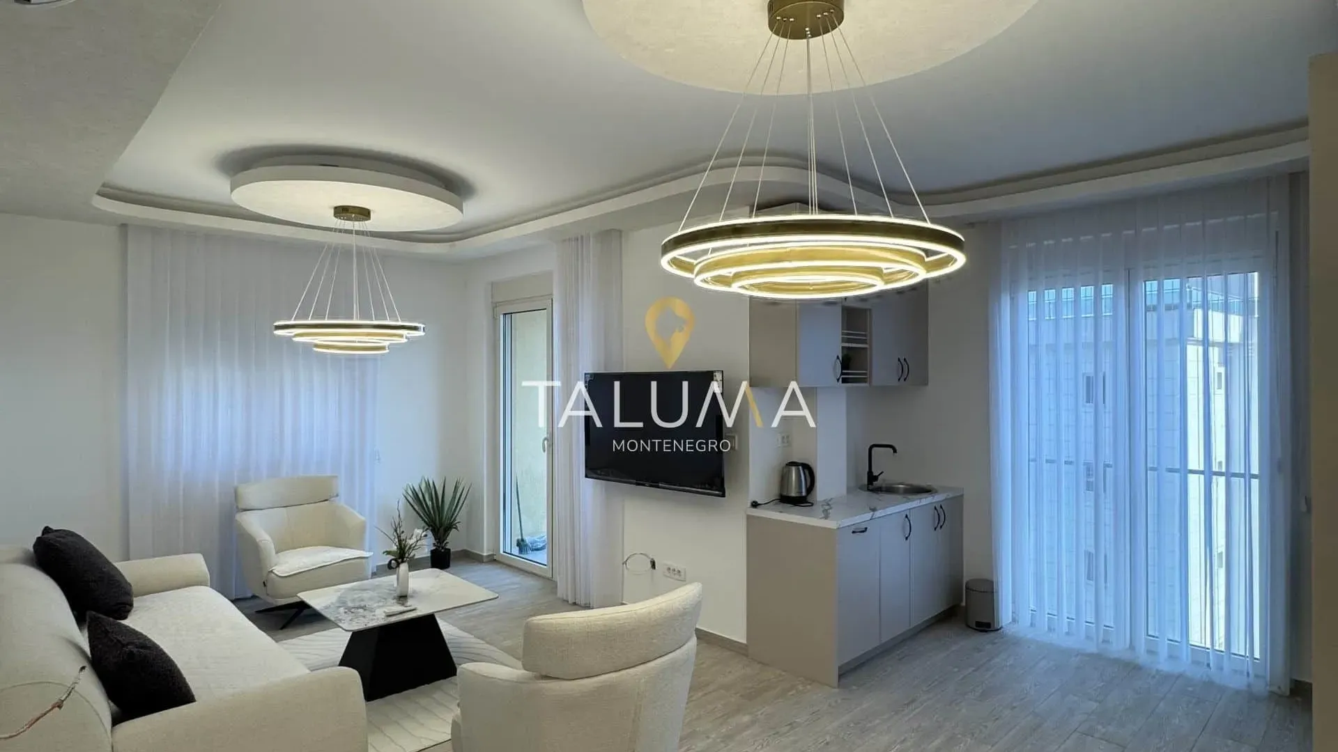 Prodaja, dvosoban stan, 74m², Bečići, Budva